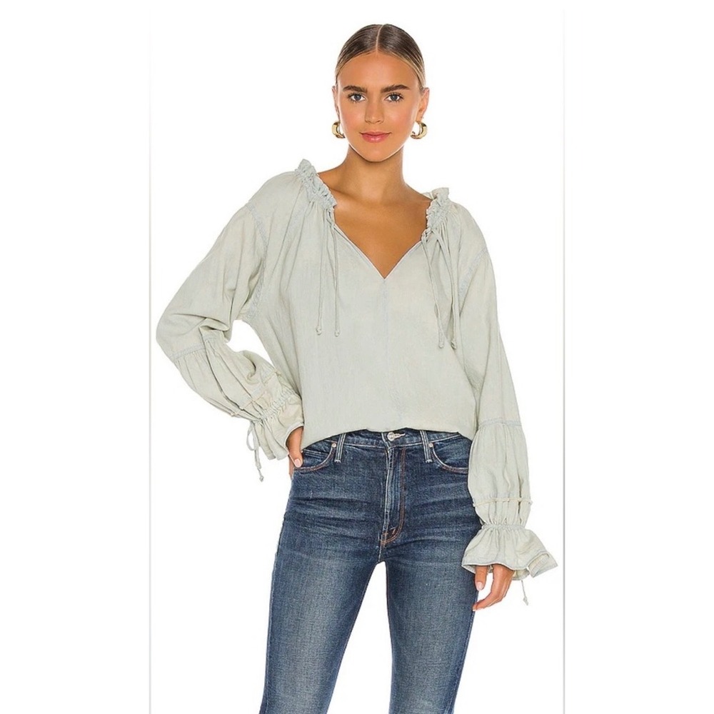 Free People We The Free Blouse Womens M Light Blue Excellent Boho Ruffle Top